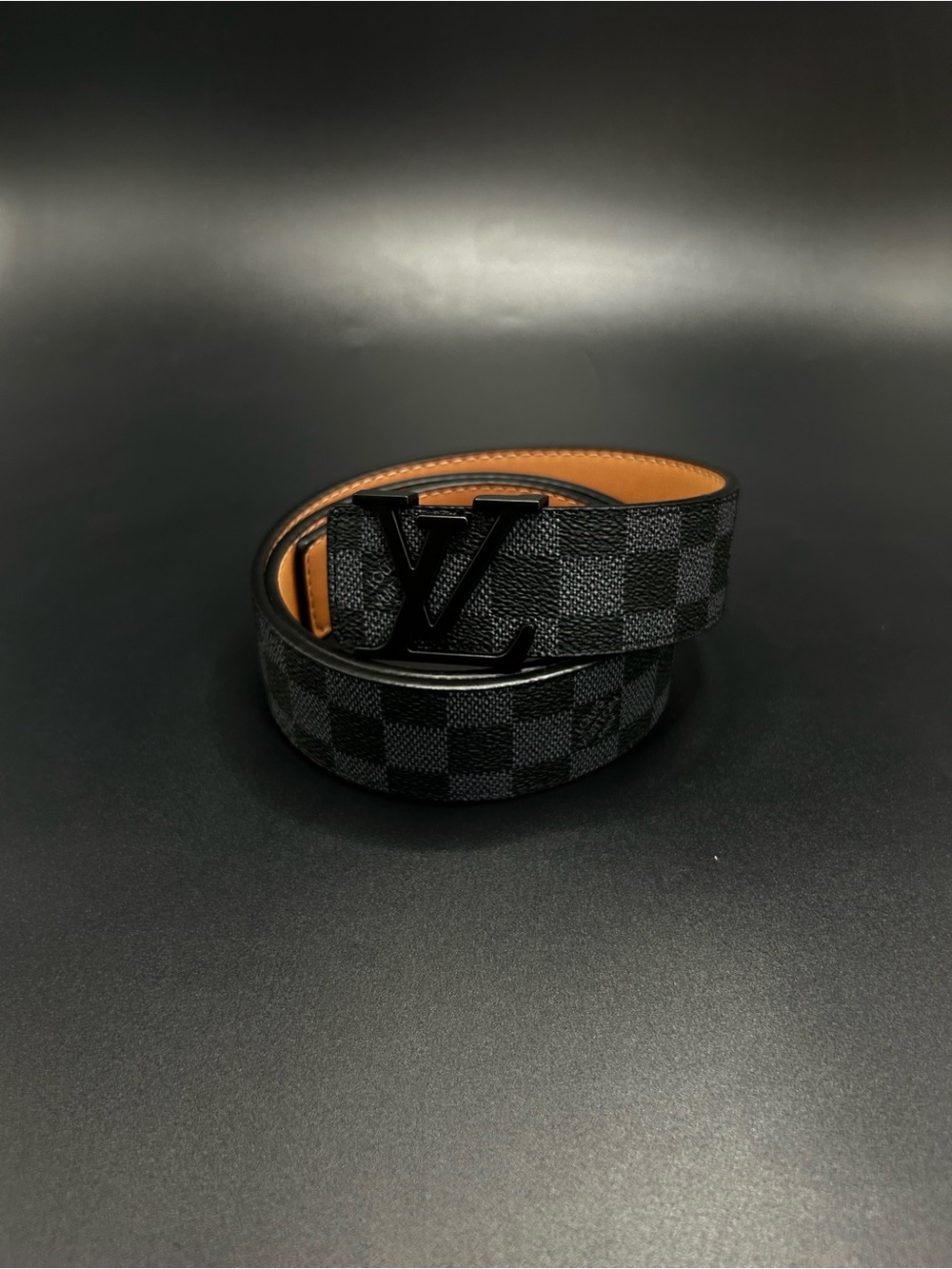 Louis Vuitton Men's Black Belt with LV matte black Buckle
